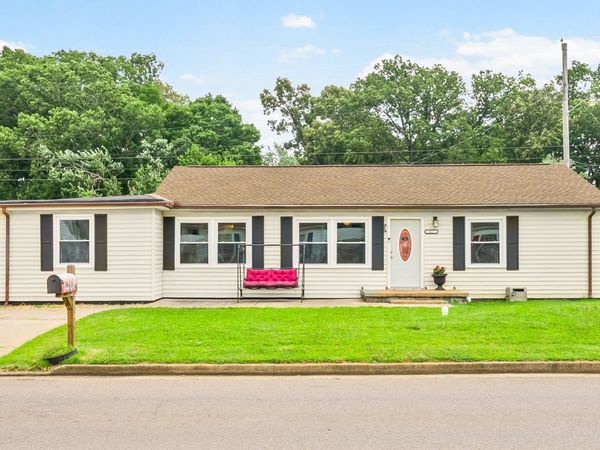 417 Highland Cir , Clarksville, TN 37043