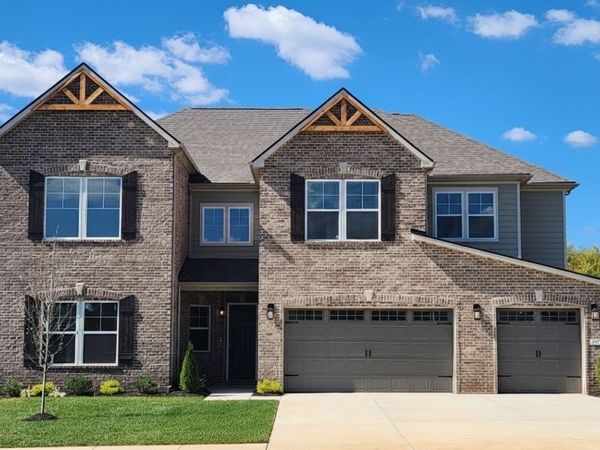 5956 Hunt Valley Drive, Spring Hill, TN 37174