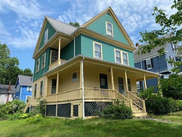 2 Orris Place, Melrose, MA 02176