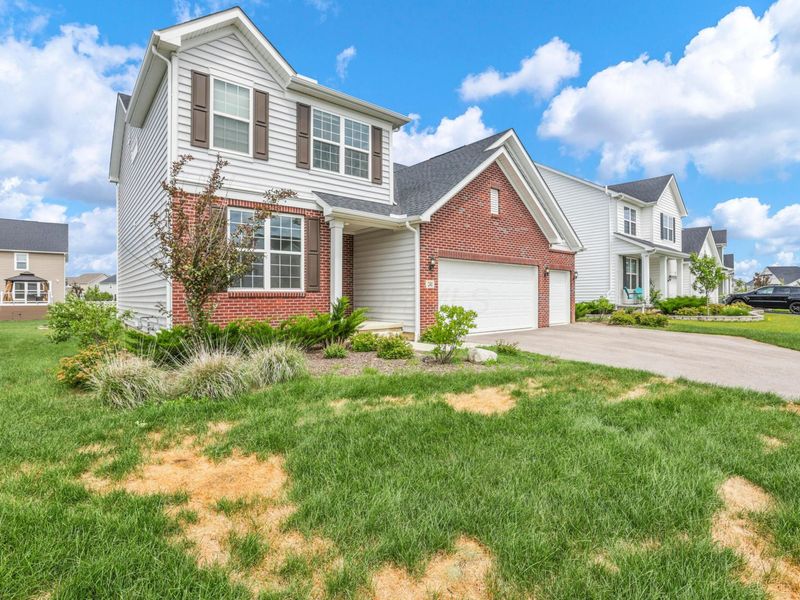 241 Sunstone Lane , Delaware, OH 43015 Photo 2