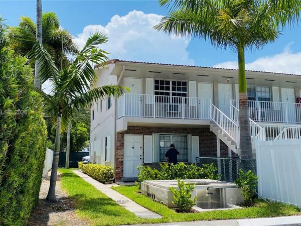 2665 Middle River Dr, Unit 1, Fort Lauderdale, FL 33306