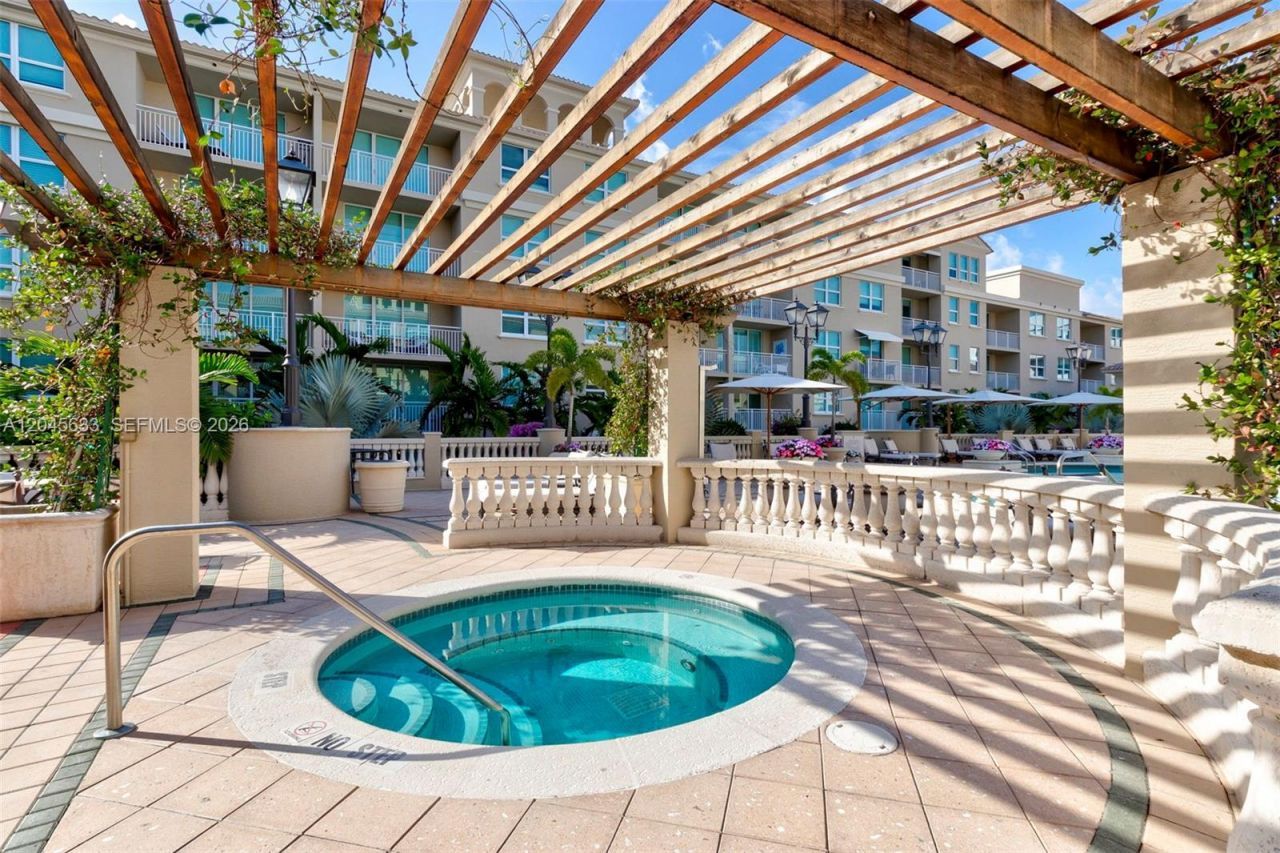 99 SE Mizner Blvd, Unit 537, Boca Raton, FL 33432 Photo