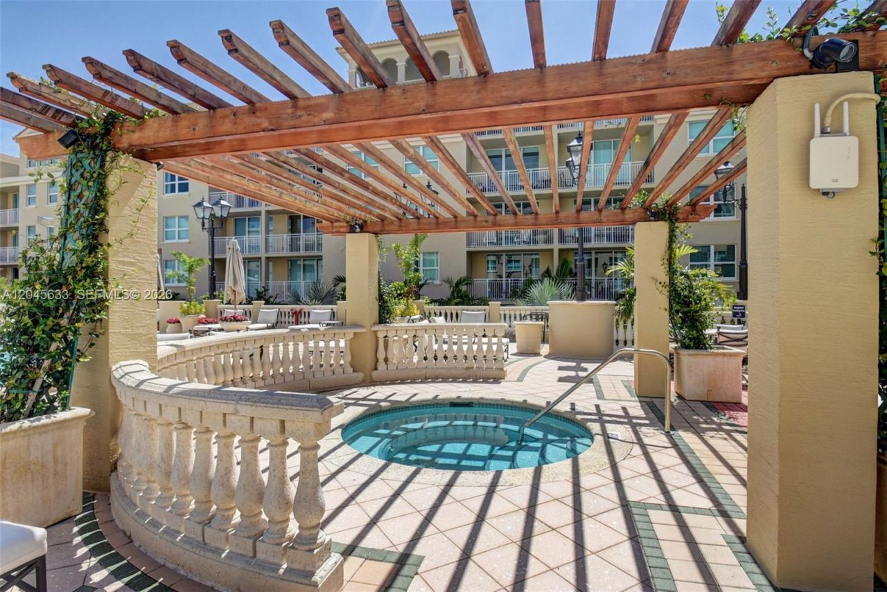 99 SE Mizner Blvd, Unit 537, Boca Raton, FL 33432 Photo