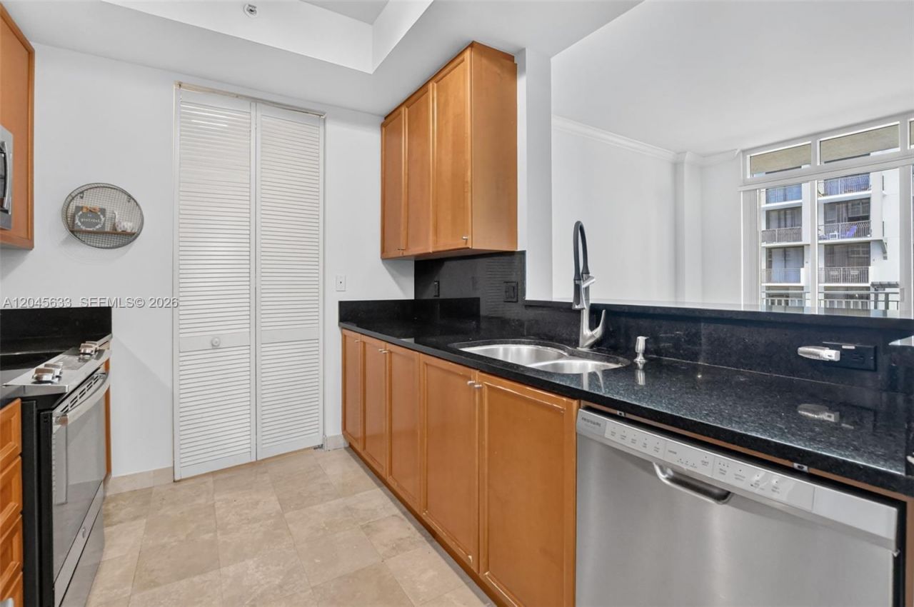 99 SE Mizner Blvd, Unit 537, Boca Raton, FL 33432 Photo