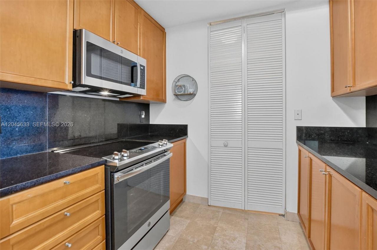 99 SE Mizner Blvd, Unit 537, Boca Raton, FL 33432 Photo