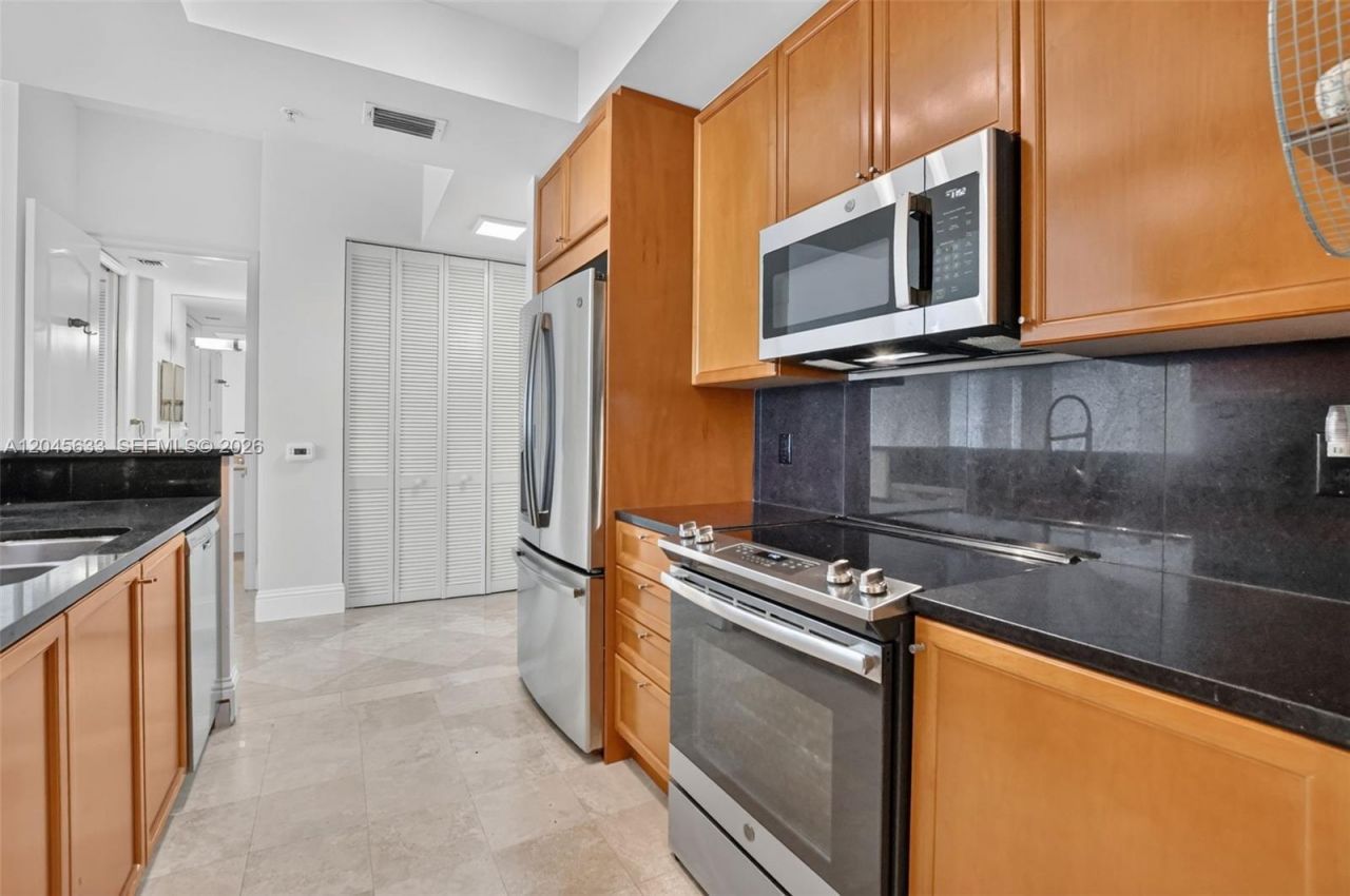 99 SE Mizner Blvd, Unit 537, Boca Raton, FL 33432 Photo