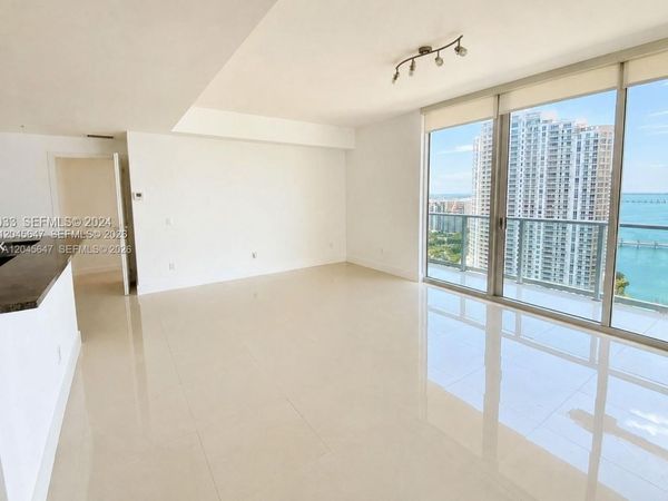 300 S Biscayne Blvd, Unit T-2302, Miami, FL 33131