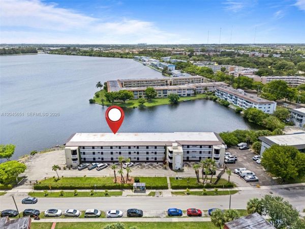 18900 NE 14th Ave , Unit D106, Miami, FL 33179