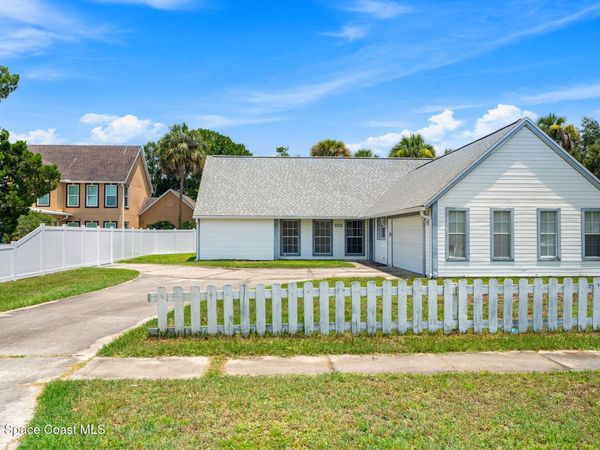 1112 Woodsmere Parkway , Rockledge, FL 32955