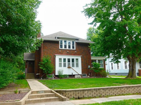 1369 N Prairie Street, Galesburg, IL 61401