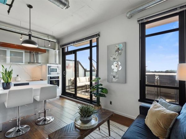1029 View St , Unit #704, Victoria, BC V8V 0C9