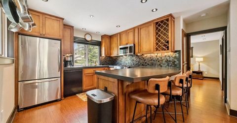1910 F Street, South Lake Tahoe, CA 96150 Photo