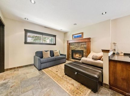 1910 F Street, South Lake Tahoe, CA 96150 Photo
