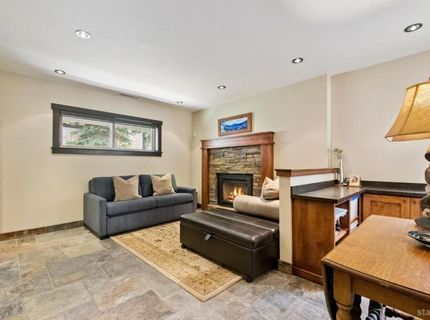 1910 F Street, South Lake Tahoe, CA 96150 Photo