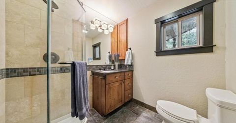 1910 F Street, South Lake Tahoe, CA 96150 Photo
