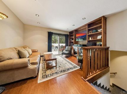 1910 F Street, South Lake Tahoe, CA 96150 Photo