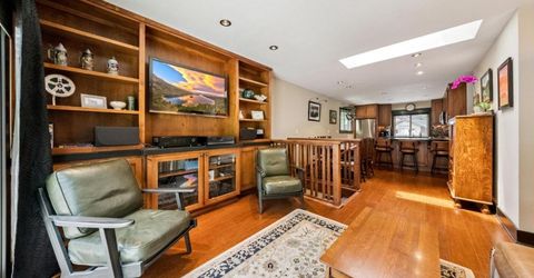 1910 F Street, South Lake Tahoe, CA 96150 Photo