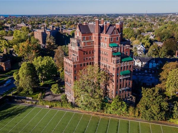 800 W Ferry Street, Unit 1C, Buffalo, NY 14222