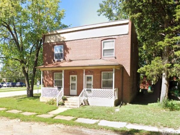 118 W 7th Street , O'Fallon, IL 62269