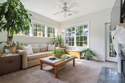 182 Golfview Lane photo 4