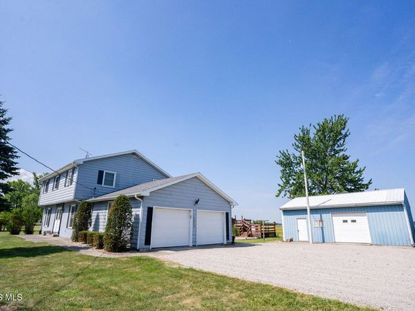 23976 Coressel Road, Defiance, OH 43512