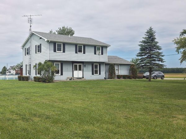 23976 Coressel Road, Defiance, OH 43512