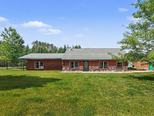 21630 13 Mile Road, Leroy, MI 49655