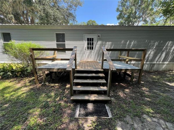 140 PRICE ROAD , HAWTHORNE, FL 32640