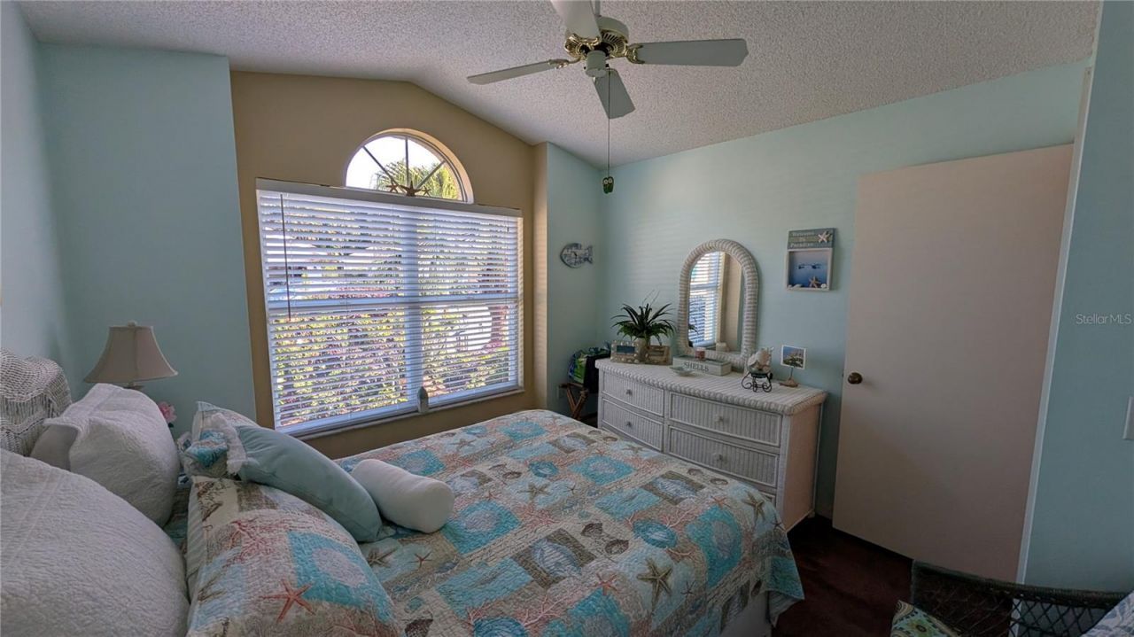 5406 83rd Terrace E, Sarasota, FL 34243 Photo