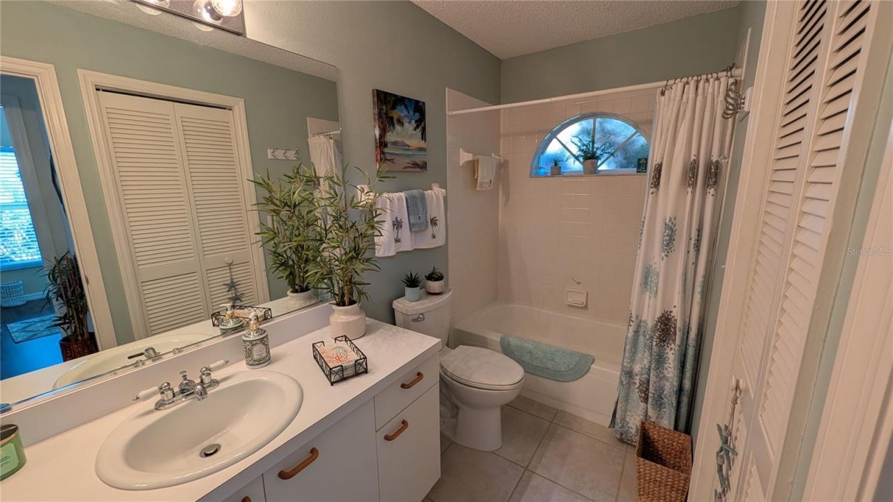5406 83rd Terrace E, Sarasota, FL 34243 Photo