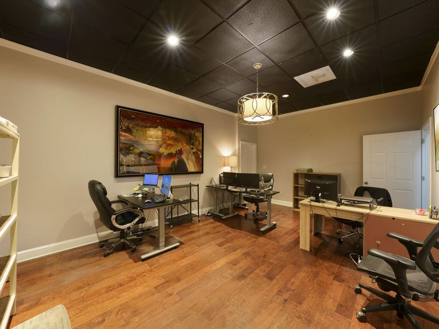 Property Image 33