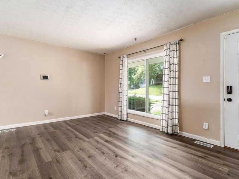 1959 Shoshone Drive, Lancaster, OH 43130 Photo 4