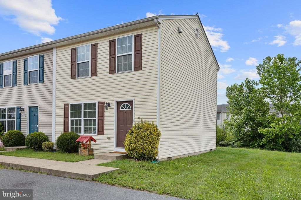 227 Kadies Lane, Edinburg, VA 22824 Main Photo