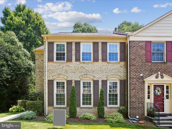 5194 KIMSCOTT COURT, ANNANDALE, VA 22003