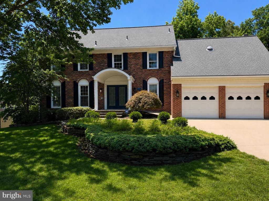 5904 Benfield Drive, Alexandria, VA 22310 Main Photo