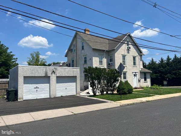 1202 HUNTINGDON ROAD, ABINGTON, PA 19001