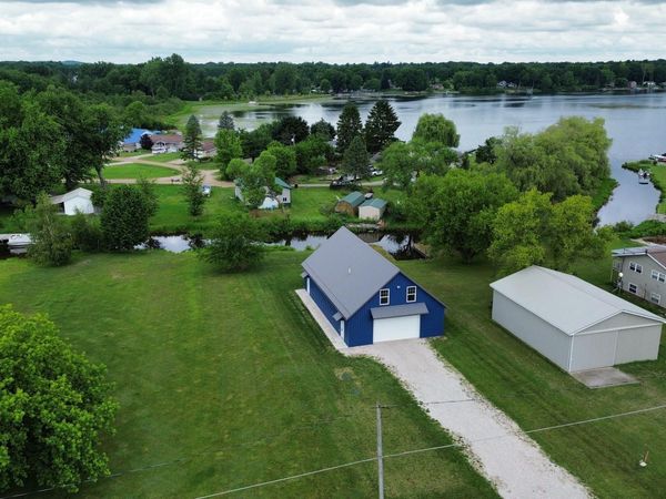 91 Dickerson View SW, Stanton, MI 48888