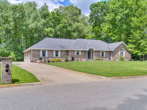 3664 W Primilia Lane, Jackson, MI 49201