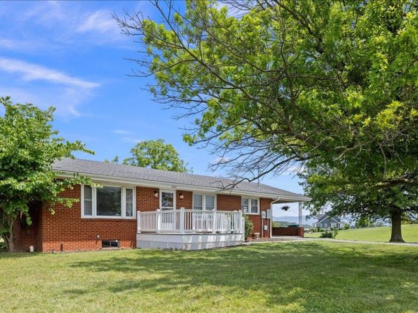 6061 OAK SHADE RD, ROCKINGHAM, VA 22801