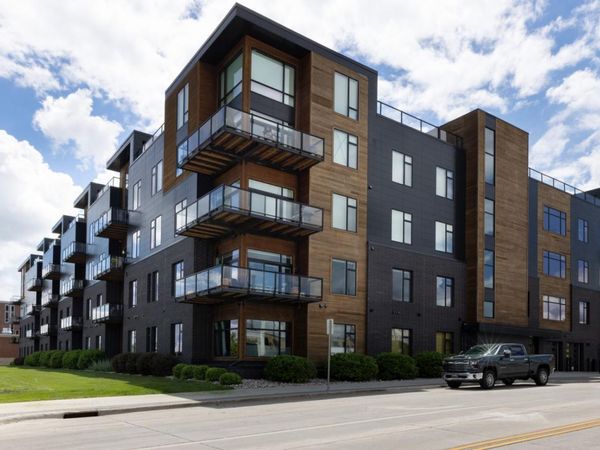 200 4th Avenue N, Unit 405, Fargo, ND 58102