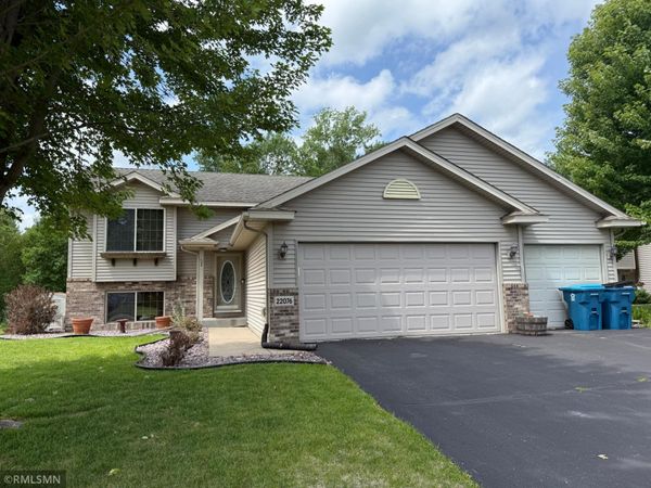 22076 Ethan Avenue , Forest Lake, MN 55025
