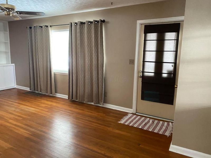 2169 Cranford Road , Columbus, OH 43221 Photo 2