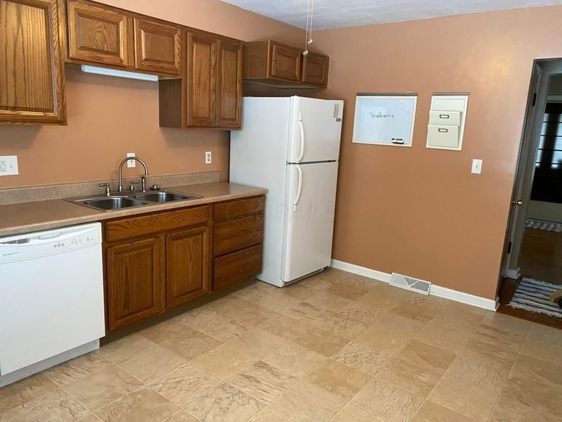 2169 Cranford Road , Columbus, OH 43221 Photo 6