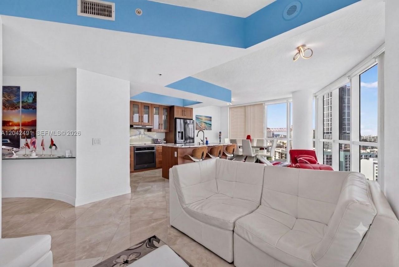 480 NE 30th St , Unit 1807, Miami, FL 33137 Photo