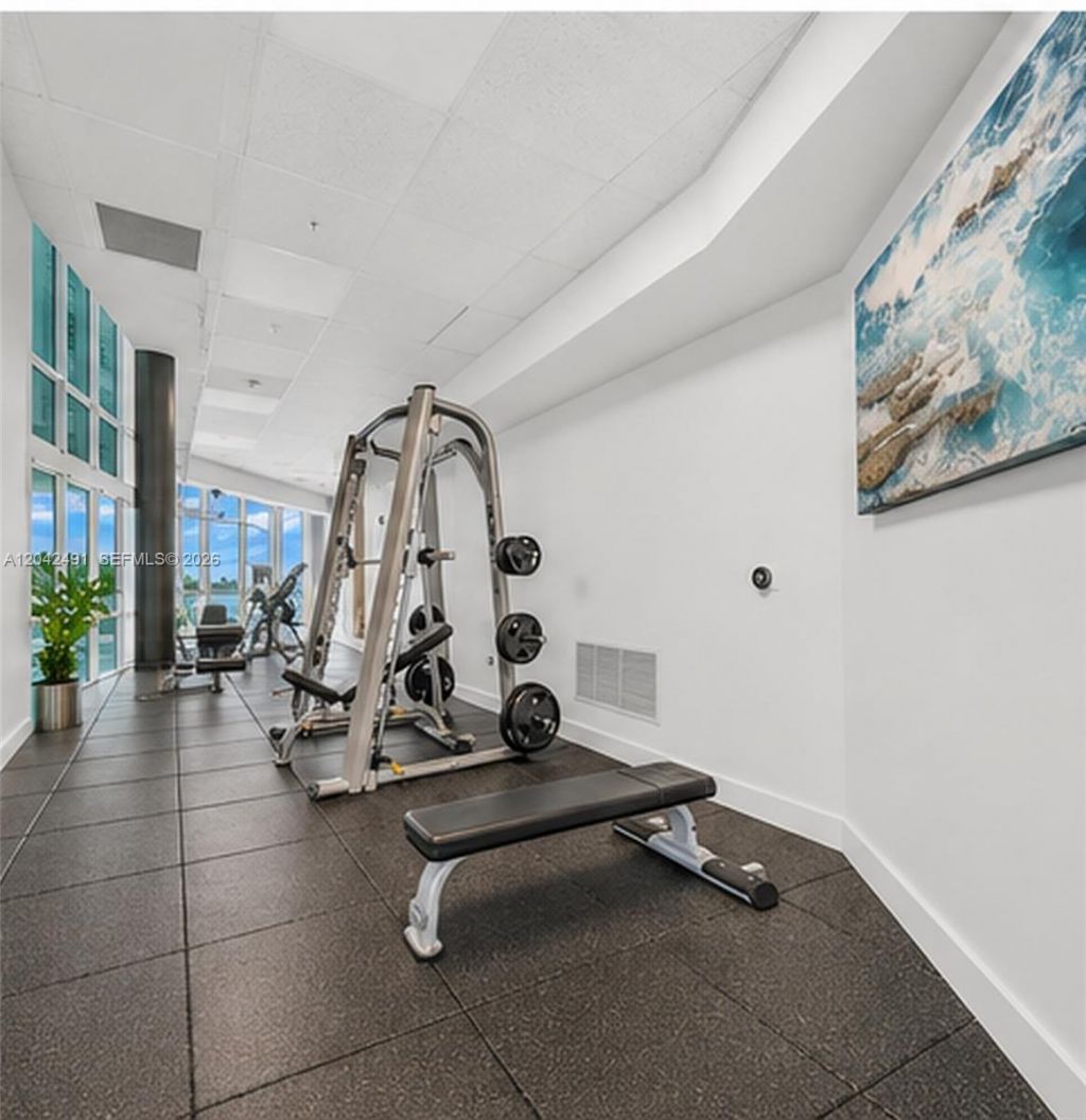 480 NE 30th St , Unit 1807, Miami, FL 33137 Photo