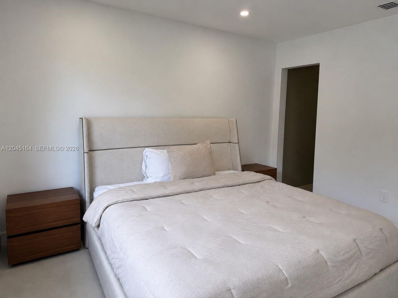2 NE 91st St , Miami Shores, FL 33138 Photo