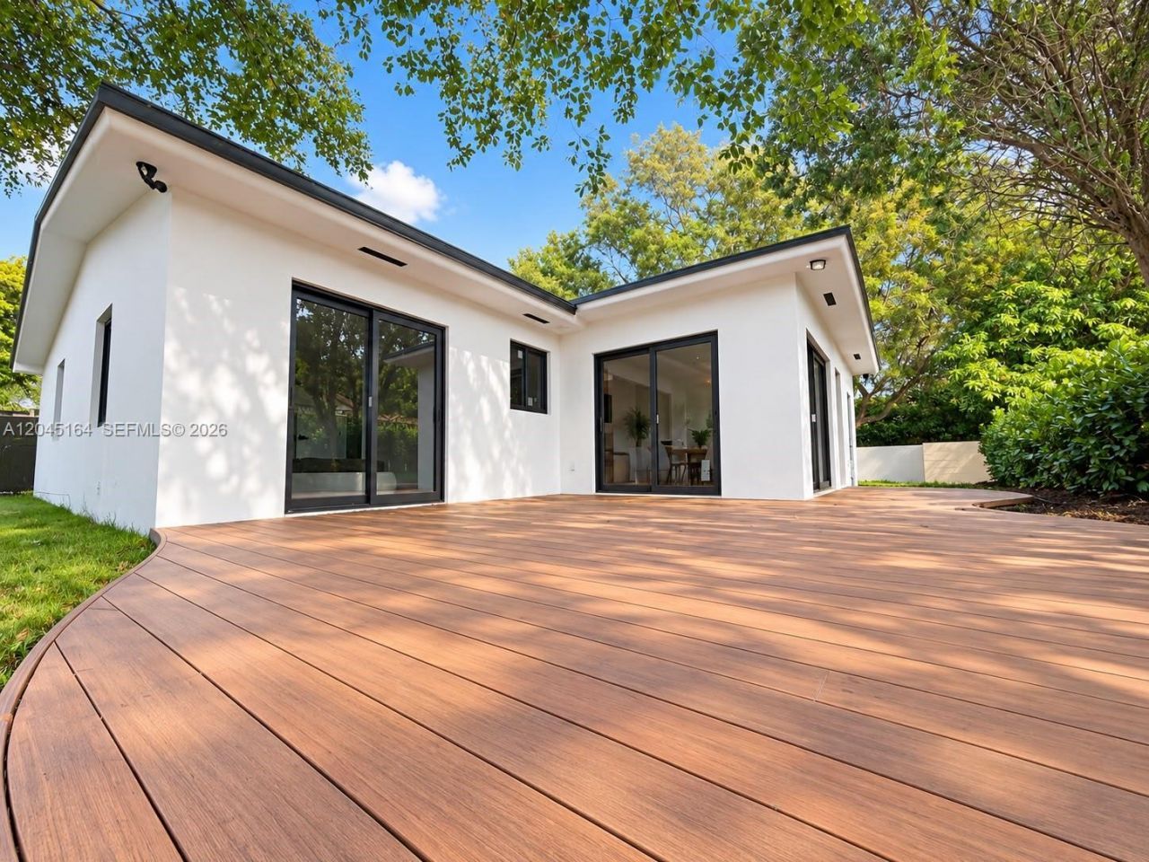 2 NE 91st St, Miami Shores, FL 33138 Photo