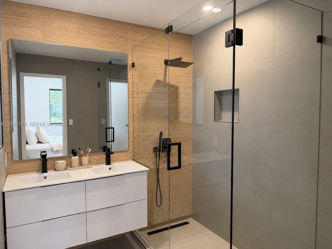 2 NE 91st St , Miami Shores, FL 33138 Photo