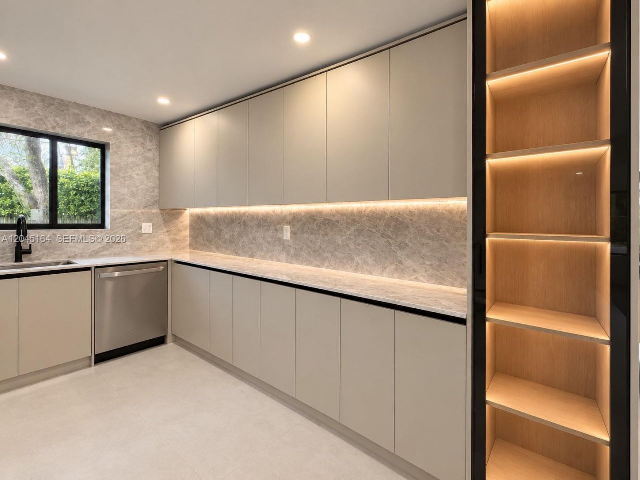 2 NE 91st St, Miami Shores, FL 33138 Photo