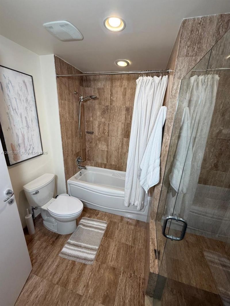 300 S Biscayne Blvd , Unit T-2806, Miami, FL 33131 Photo